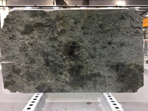 Labradorite Semi Precious Stone - Image 4