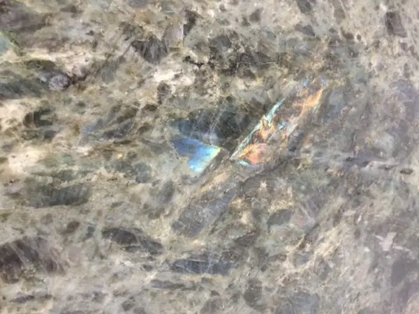 Labradorite Semi Precious Stone - Image 2