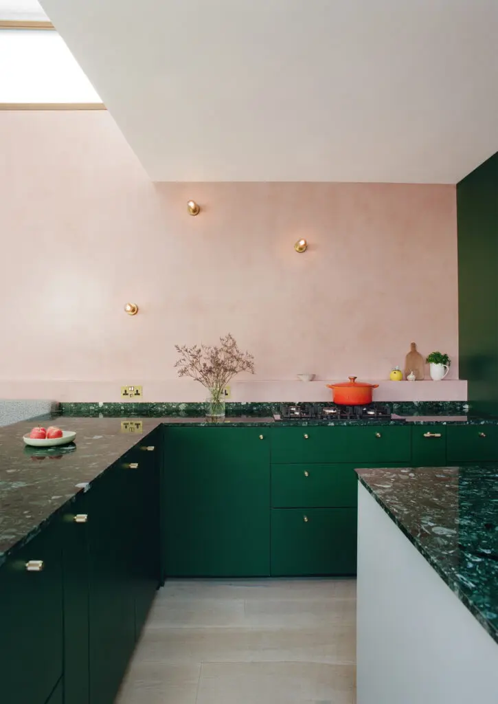 High-Res_000017880010