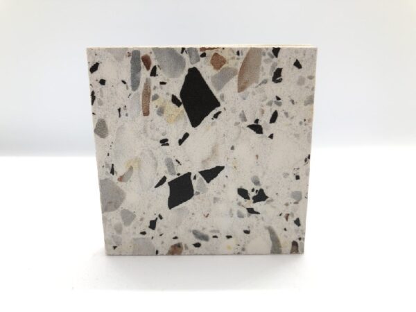 PC007 - Image 2