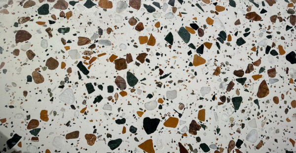 TE114B - Image 4