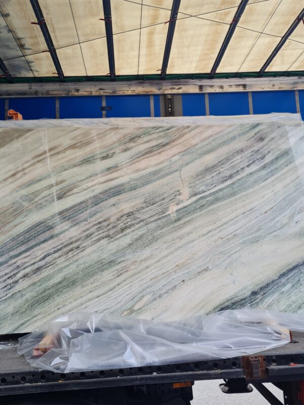 MA013 - Exotic Green - Image 3